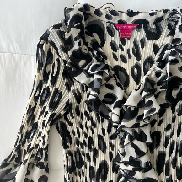 Sunny Leigh Tops - Sunny Leigh Blouse
